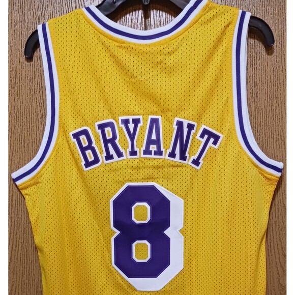 Kobe Bryant #8 (Mitchell/Ness)-(Lakers)-(Yellow)-(Jersey)-(New Cond.)-(M)-$93.00 - Picture 7 of 13